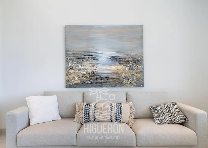 Higueronrentals El Dado Фуэнхирола