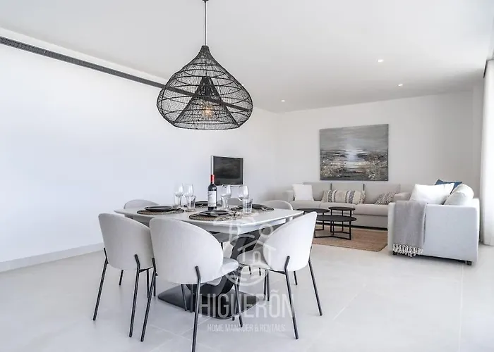 Higueronrentals El Dado Apartment *