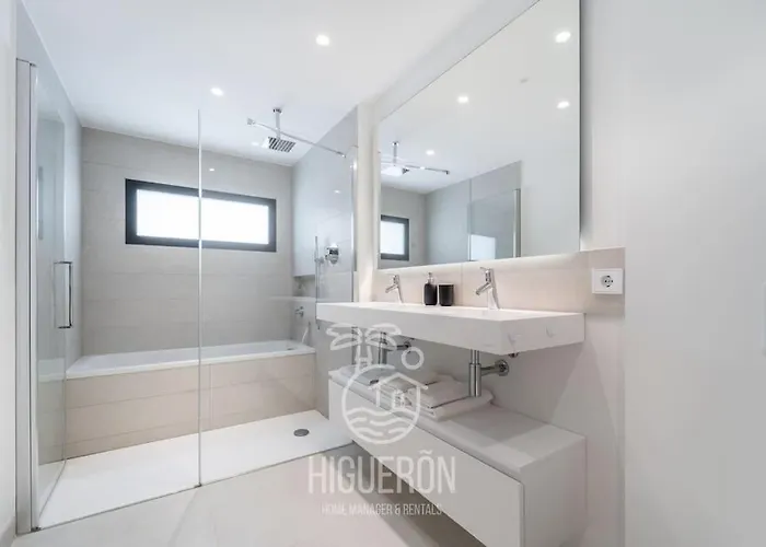 Higueronrentals El Dado